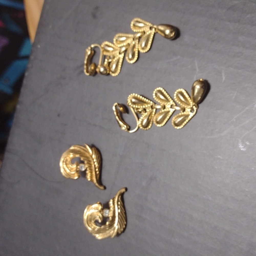 Gold plated Avon vintage earrings 2 sets of 2